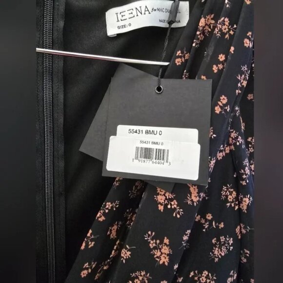 Mac Duggal‎ 55431 Size 0 Black Floral Long Sleeve V-Neck Tiered Maxi Dress Gown - Picture 3 of 3